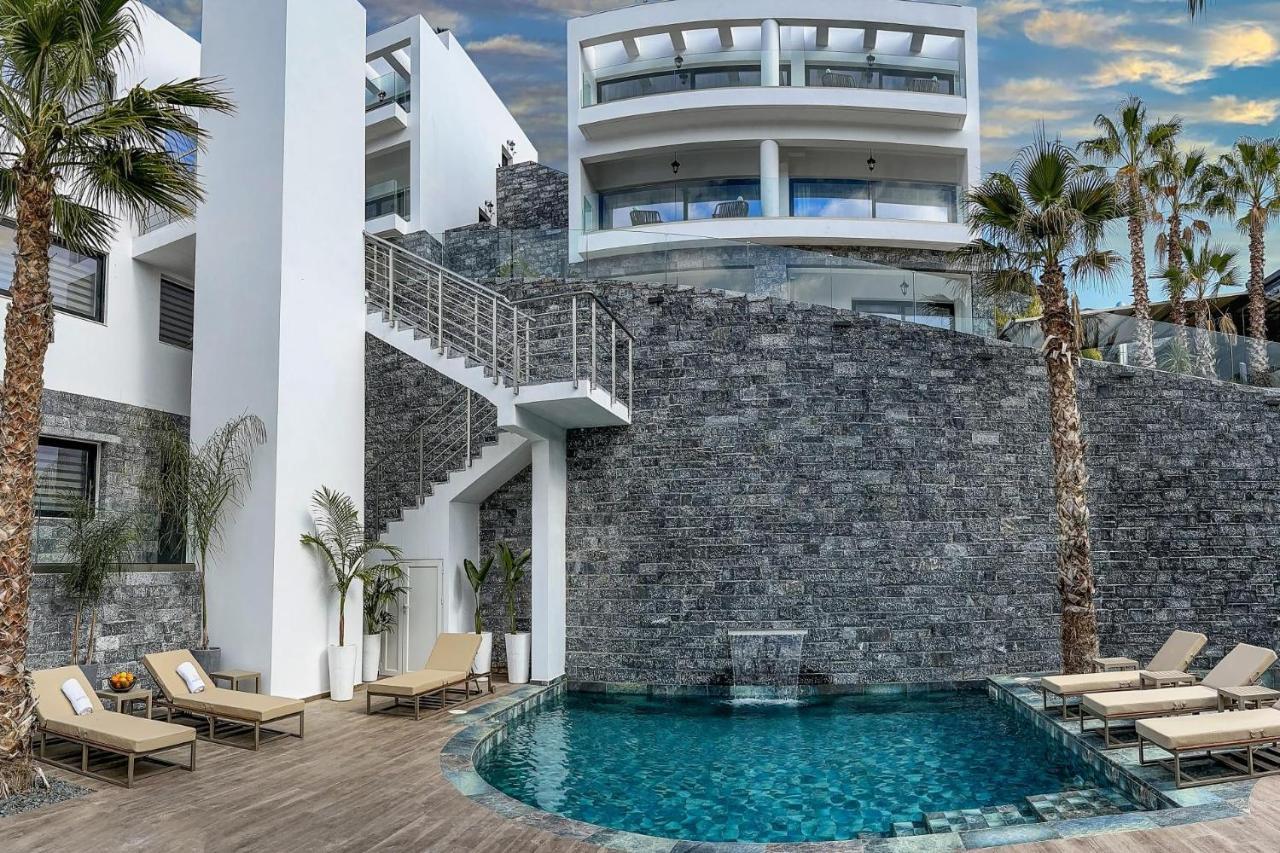 Beach Walk Luxury Suites Amoudara  Buitenkant foto