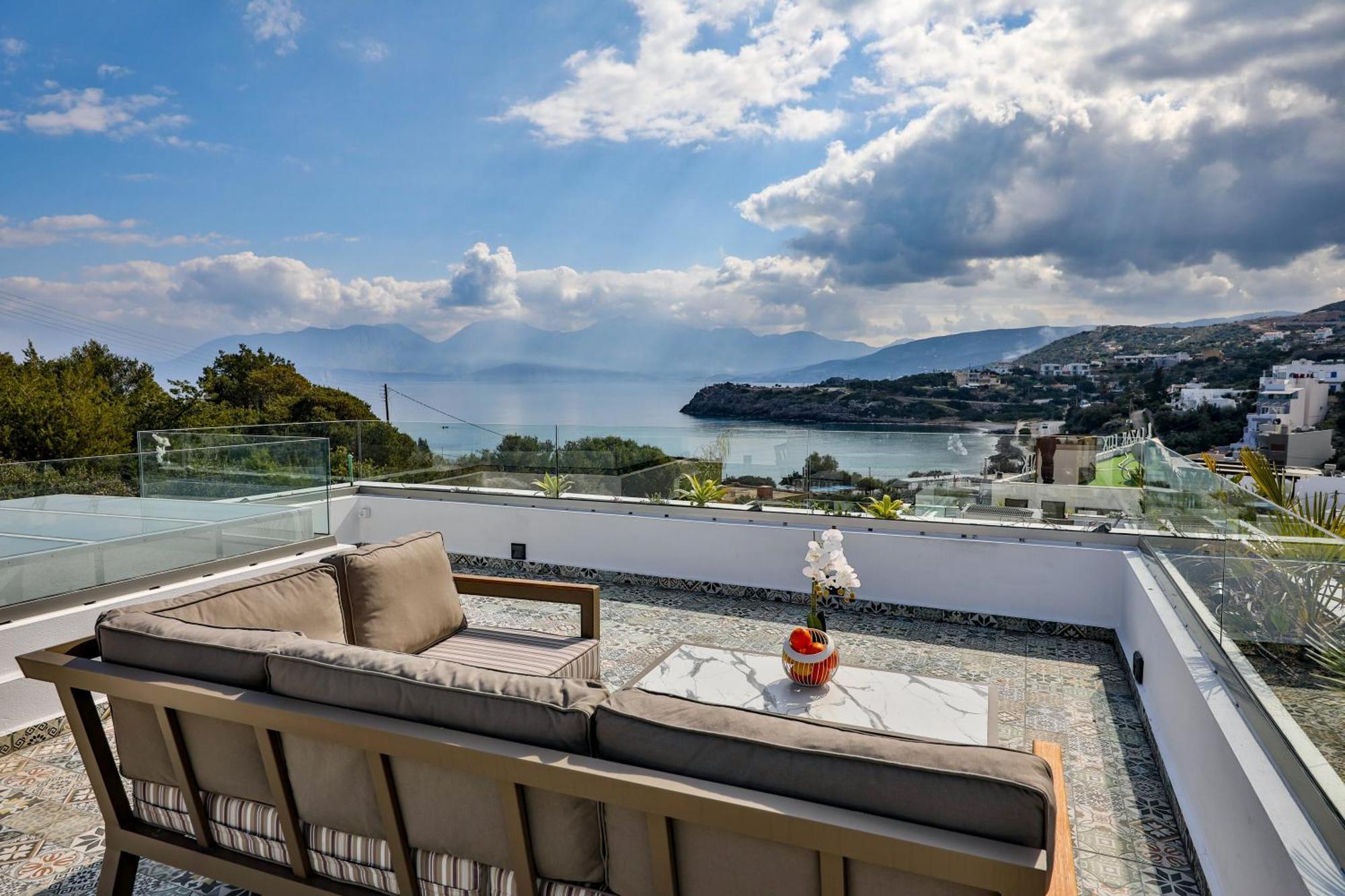 Beach Walk Luxury Suites Amoudara  Buitenkant foto