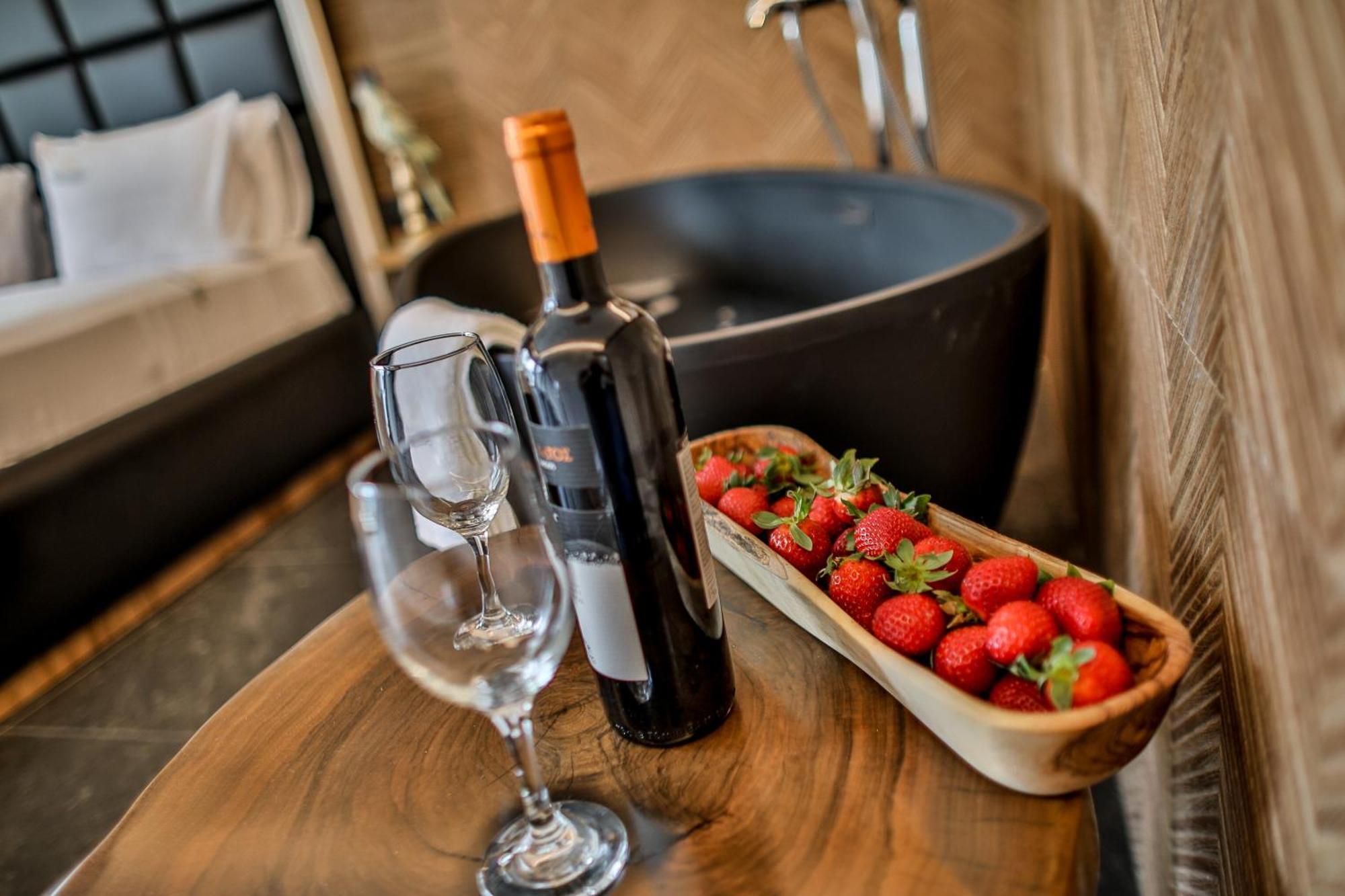 Beach Walk Luxury Suites Amoudara  Kamer foto